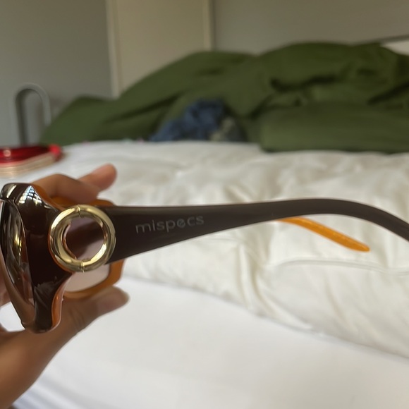 Im selling Sunglasses That i found at a vintage store i thought they were great - Picture 2 of 6